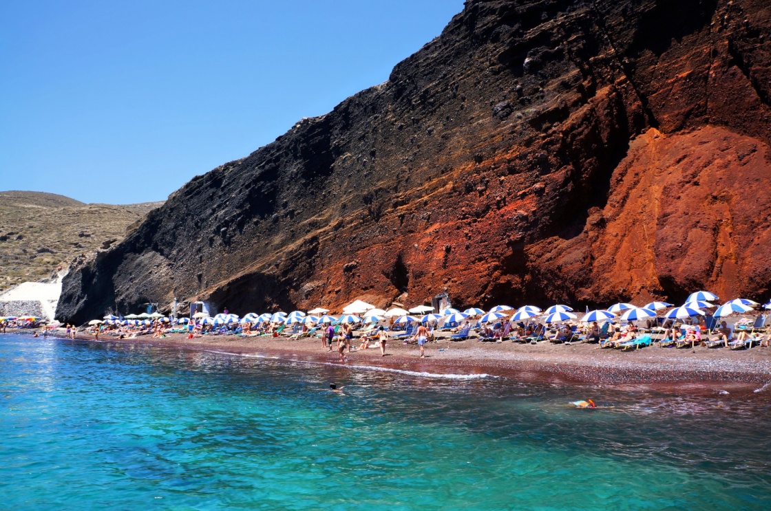 'Seascape and red beach of Santorini island, Greece' - Santorini